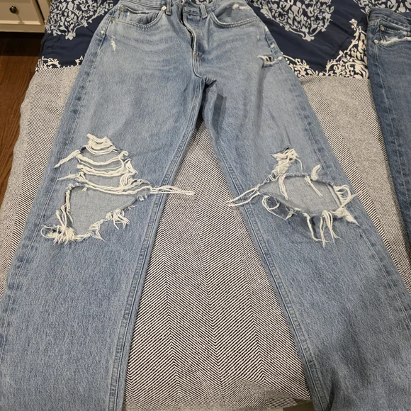 Agolde Light and Medium Blue Straight Leg Jeans LOT Of 3! Size 26 & 28 - Picture 2 of 9